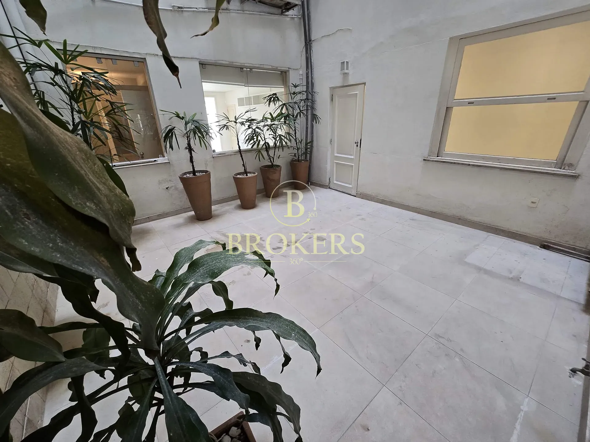 Apartamento garden à venda, Praia do Flamengo, varanda interna, salão em múltiplos ambientes, 3 qua