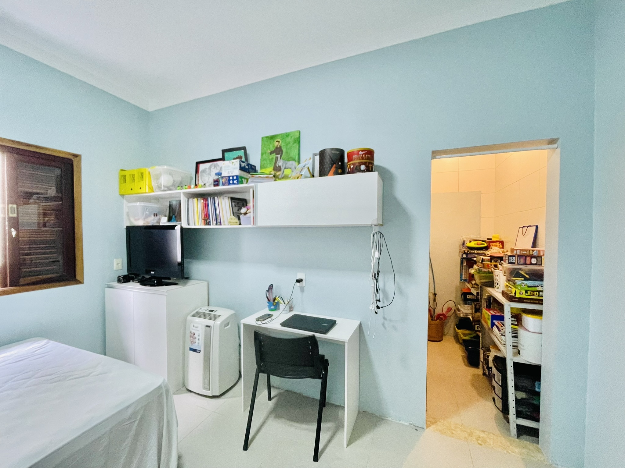 Casa para venda e locação com 4 dormitórios no Condomínio Parque dos Pássaros em Tremembé/SP.  