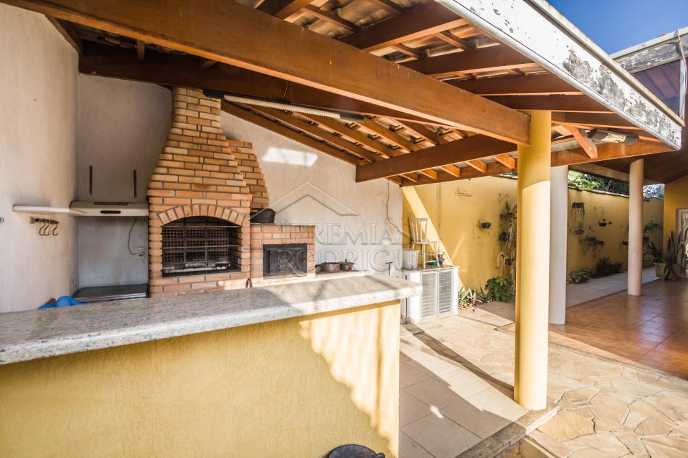 Casa com 3 dormitórios, 330 m² - Condomínio Taubaté Village - Taubaté/SP