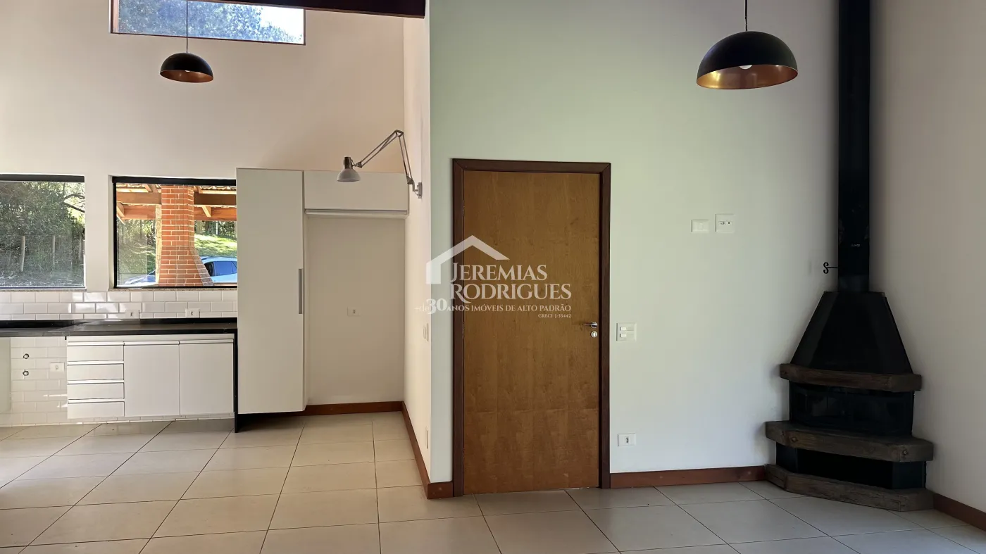 Casa com 3 dormitórios, 200 m² - Condomínio Country Club - Taubaté/SP