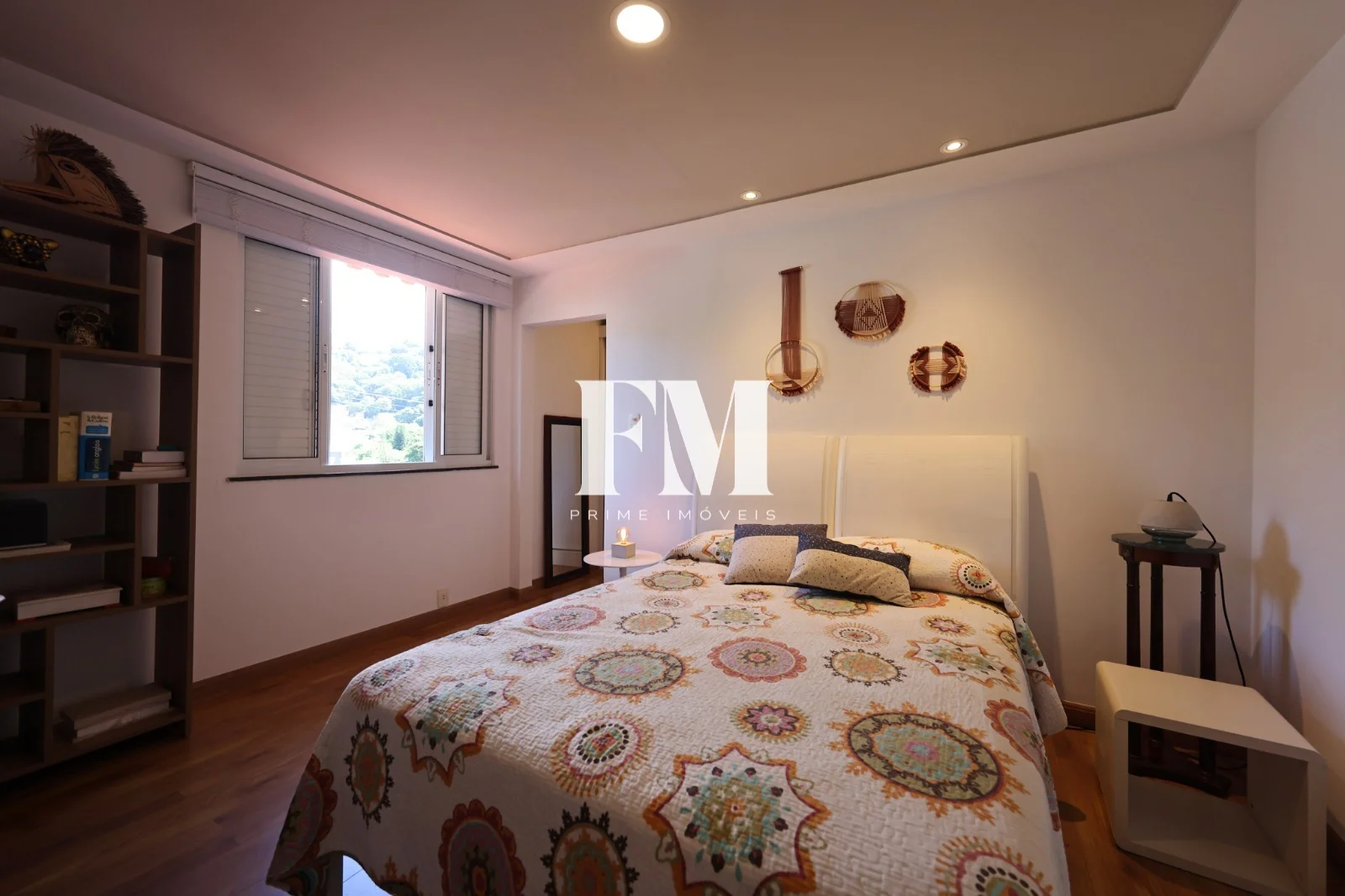 Santa Teresa | 6 Quartos (3 Suítes) | 1.100m² de Terreno com Piscina e Vista para a Natureza - foto 34