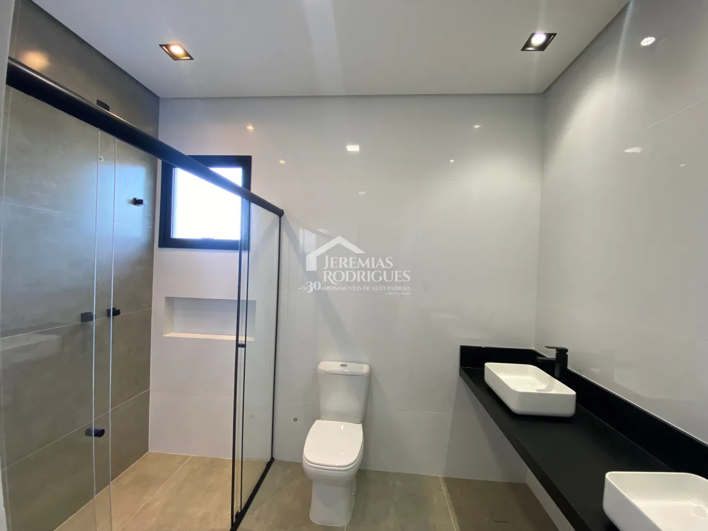 Casa de 360 m² à venda por R$ 1.180.000,00 - Taubaté/SP