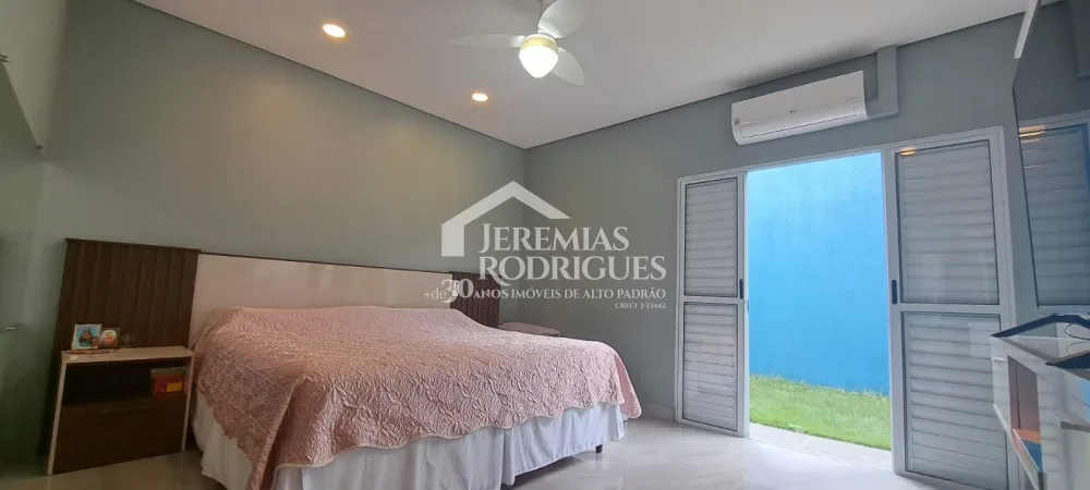 Casa com 3 suítes, 301 m² - Jardim Morumby - Taubaté/SP