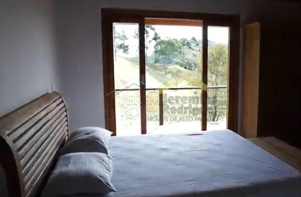 Casa para venda e locação com 3 dormitórios em Santo Antônio do Pinhal/SP