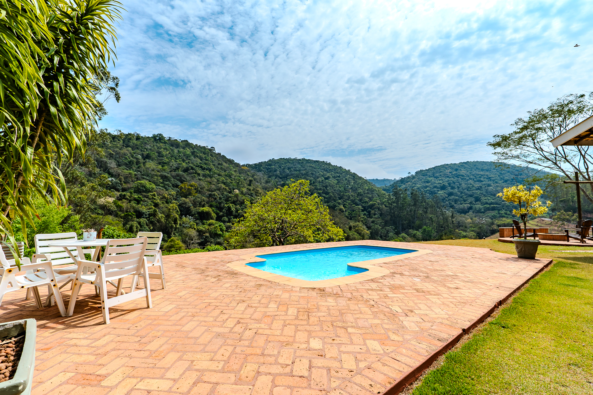 Sitio à venda, 32 hectares no bairro Pouso Frio em Pindamonhangaba/SP.