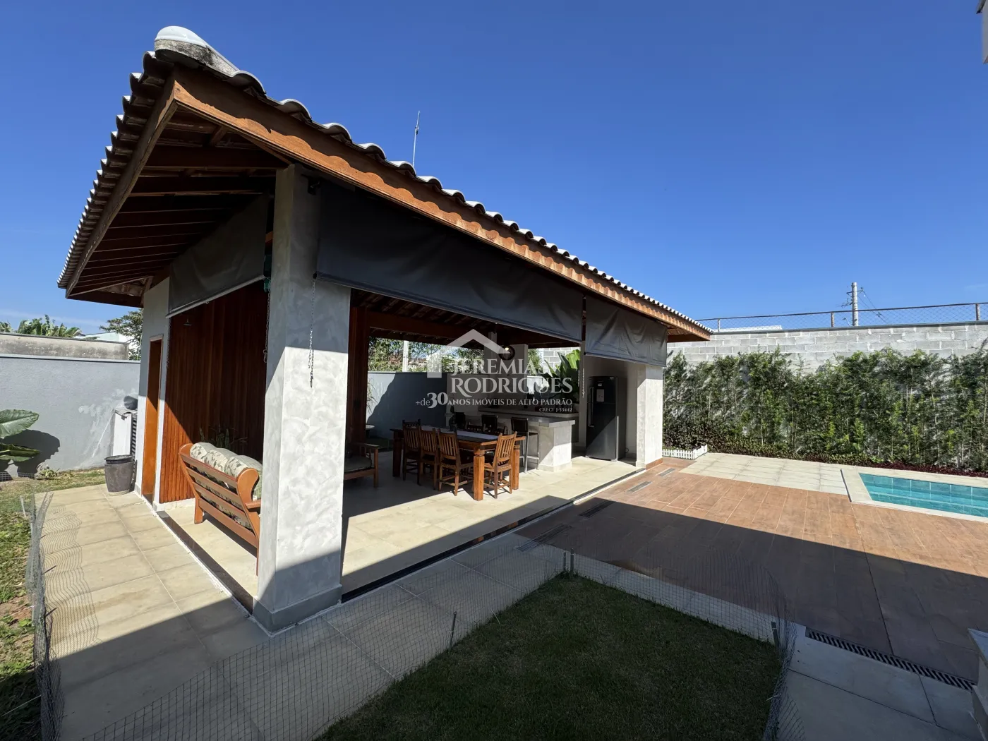 Casa à venda com 4 quartos no Condomínio Village Paineiras em Pindamonhangaba/SP