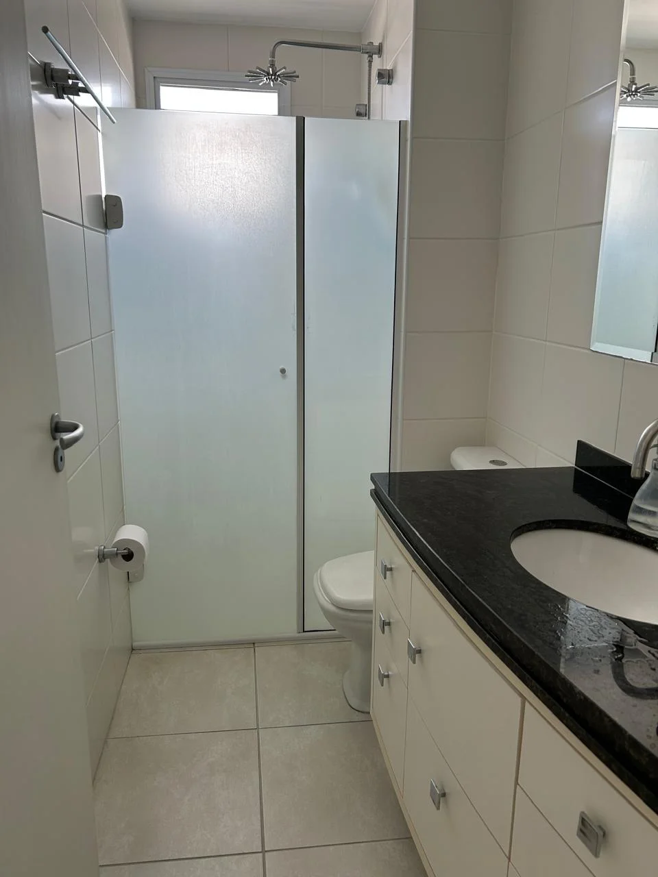 Apartamento à venda com 3 dormitórios no Condomínio Placere em Taubaté/SP. 