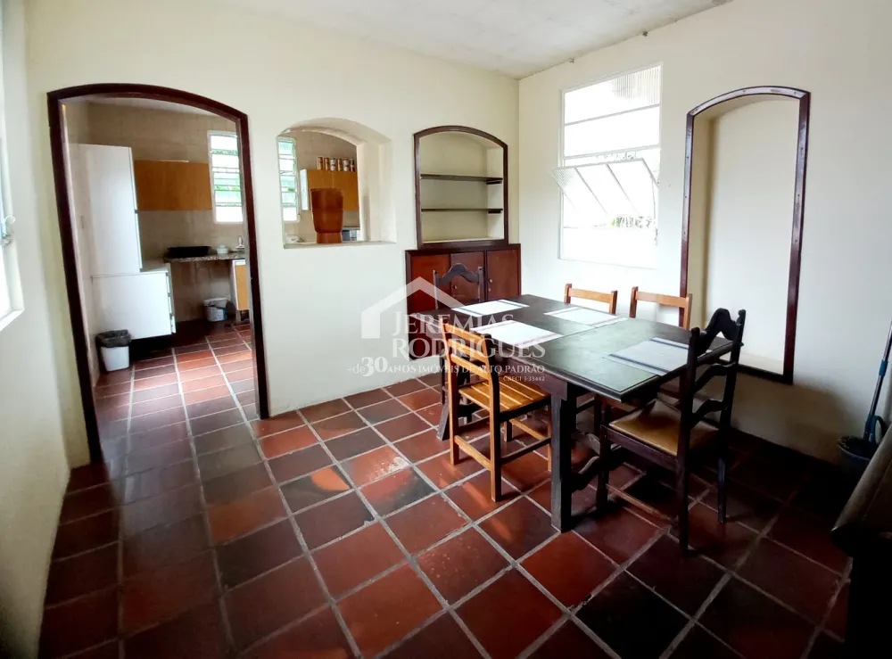 Chácara com 4 quartos, 5.580 m², à venda em Pindamonhangaba/SP