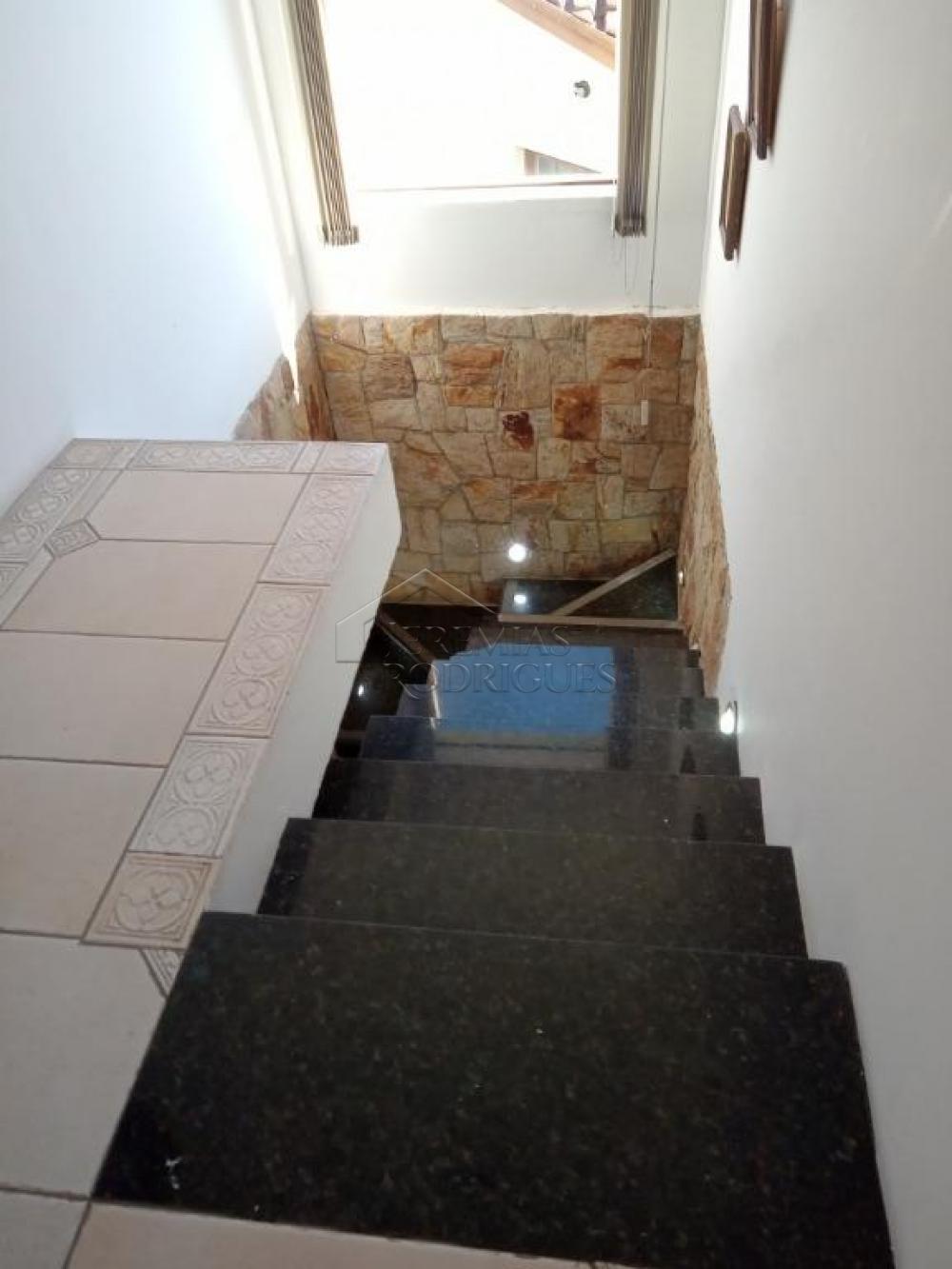 Casa com 4 quartos, 274 m² - Lessa - Pindamonhangaba/SP
