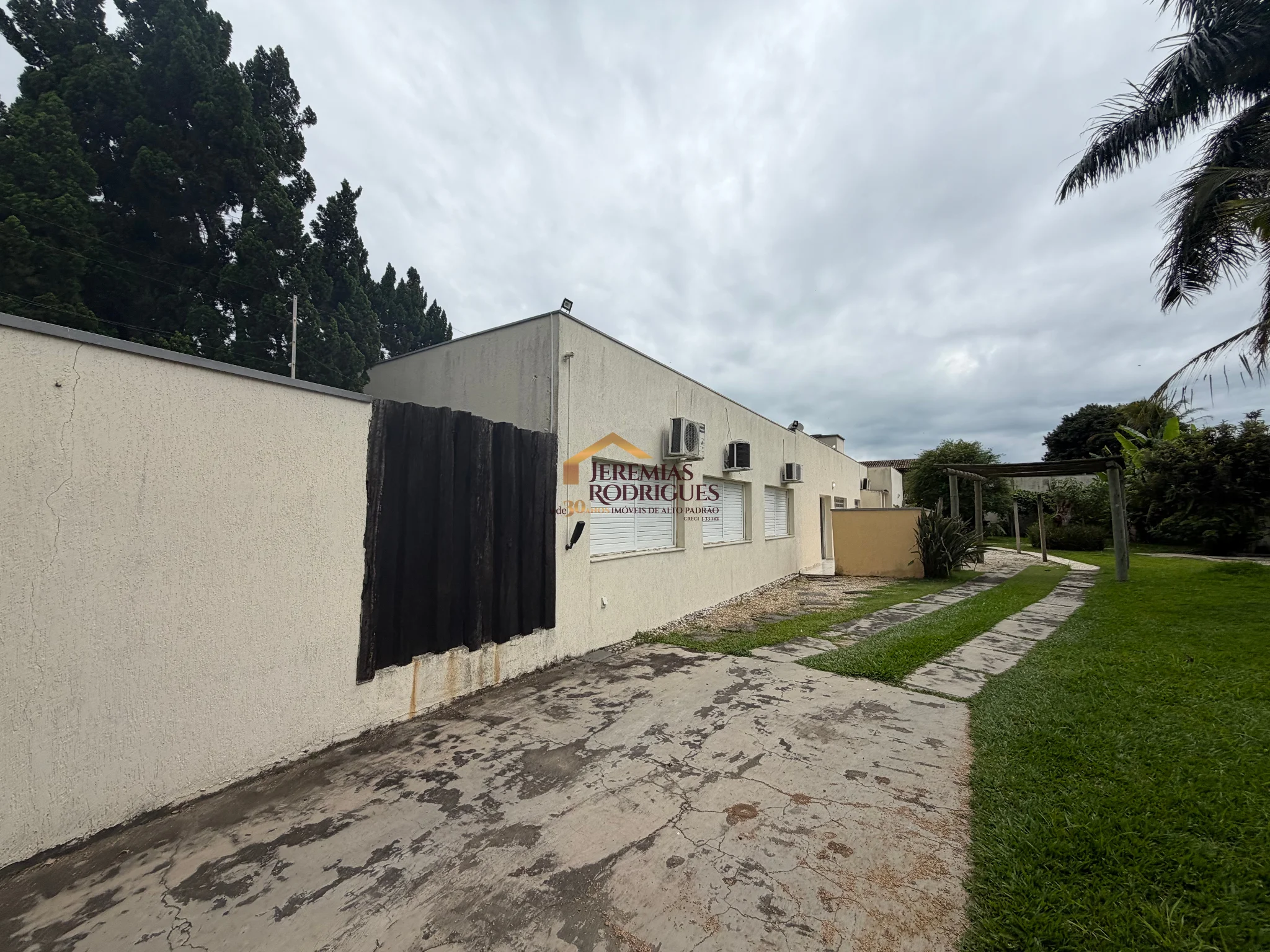 Casa à venda no bairro Jardim Residencial Doutor Lessa em Pindamonhangaba/SP. - foto 30