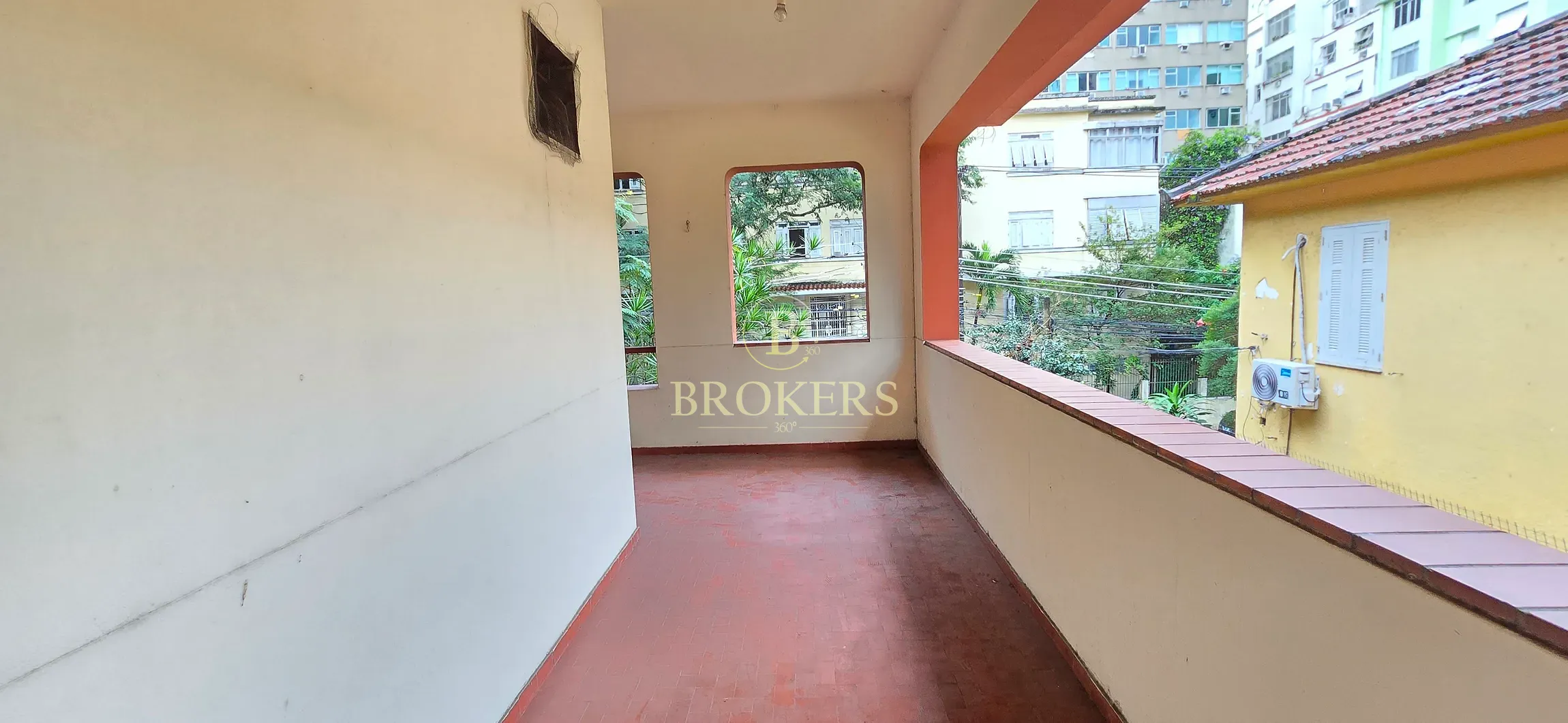 Residência Exclusiva em Centro de Terreno em Laranjeiras — foto 25