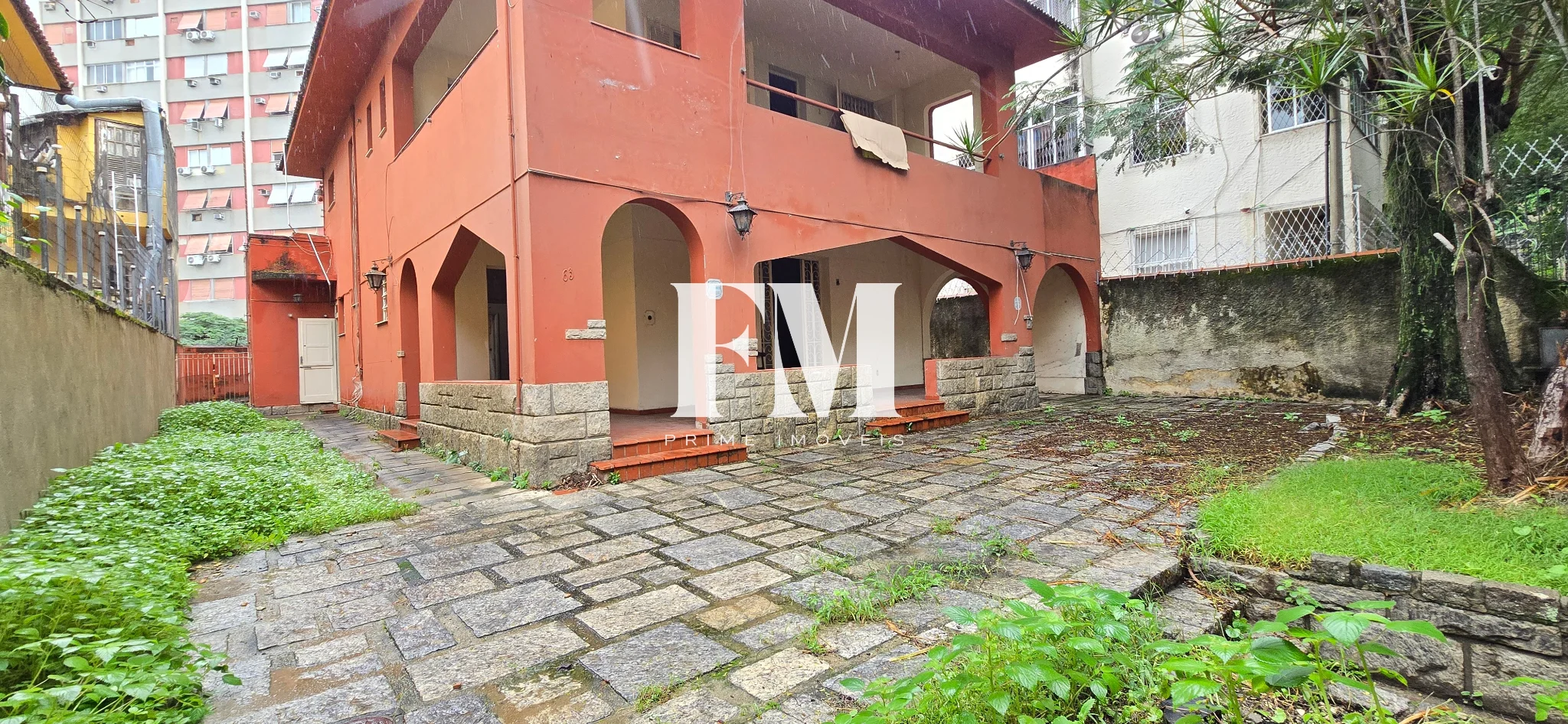 Residência Exclusiva em Centro de Terreno em Laranjeiras - foto 9