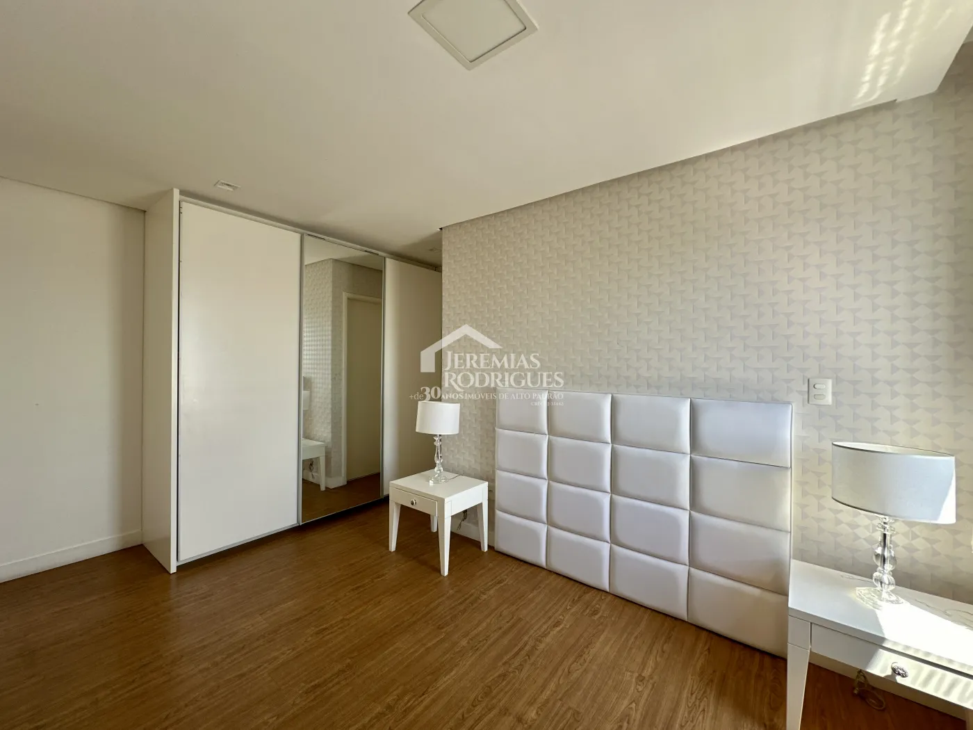 Apartamento com 3 dormitórios, 110 m² - Edifício Placere - Taubaté/SP