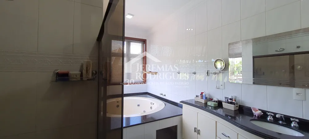 Casa com 3 dormitórios, 350 m² - Condomínio Taubaté Village - Taubaté/SP