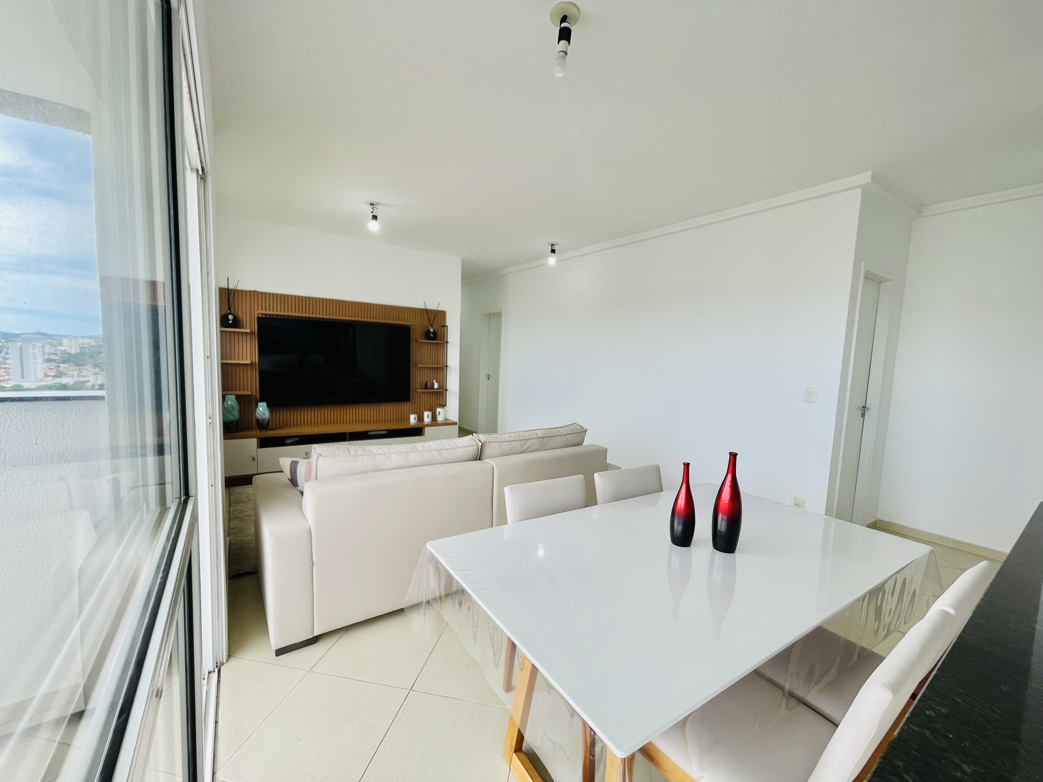 Apartamento à venda com 3 dormitórios, 93 m² no Condomínio Vie Nouvelle em Taubaté/SP.