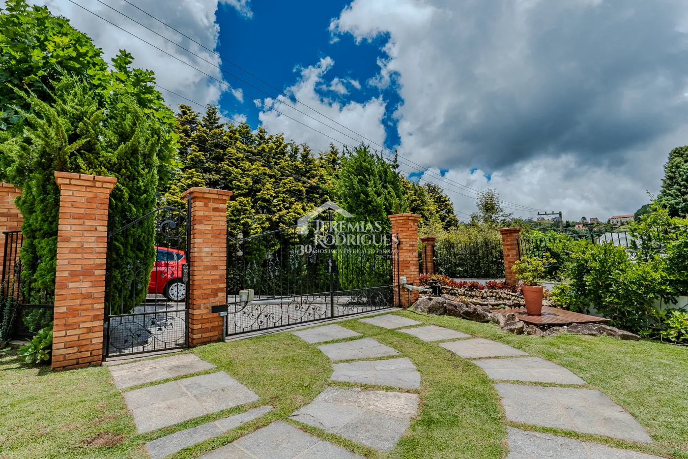 Casa à venda no Condomínio Aldeia Austríaca - Campos do Jordão/SP