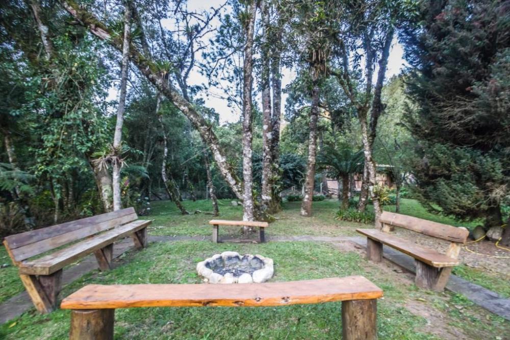 Casa com 3 quartos, 630 m², à venda por R$ 6.500.000- Condomínio Pedra de Fogo - Campos do Jordão/SP