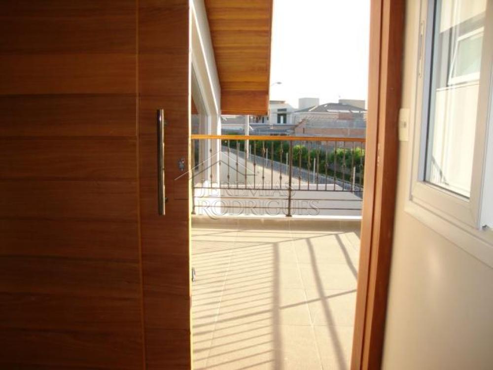 Casa à venda por R$ 1.700.000,00 - Tremembé/SP