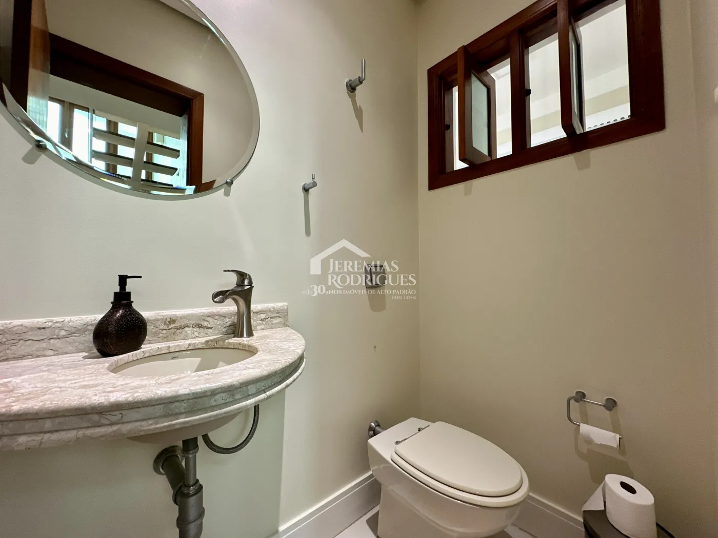 Casa com 3 suítes, 386 m² - Condomínio Taubaté Village - Taubaté/SP