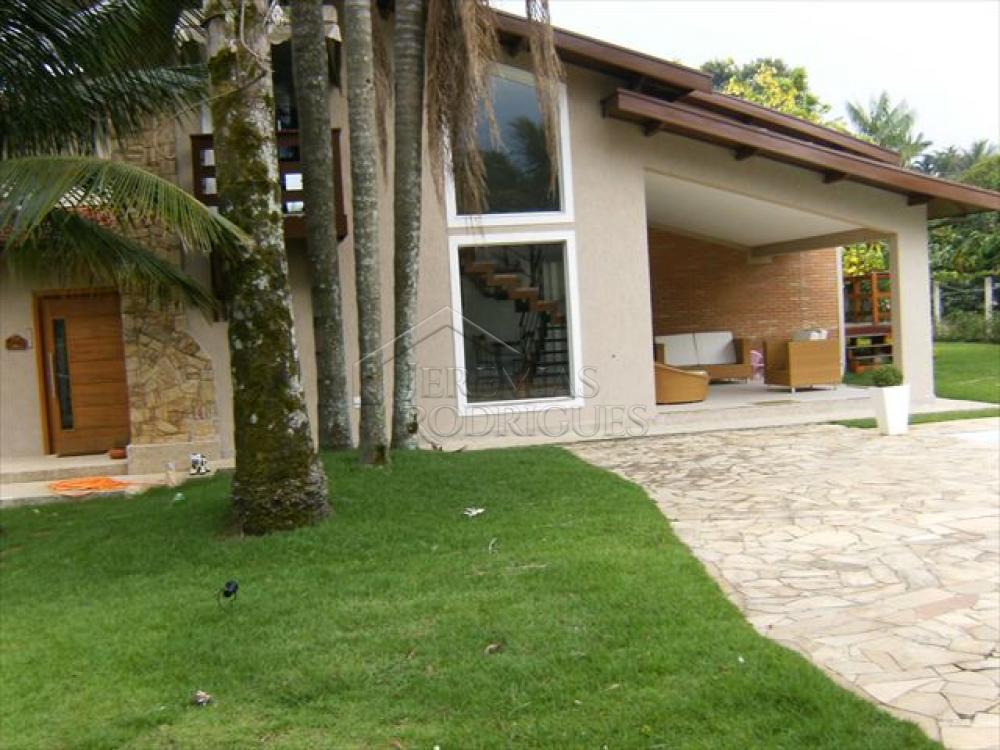 Casa à venda por R$ 2.455.000,00 - Pindamonhangaba/SP