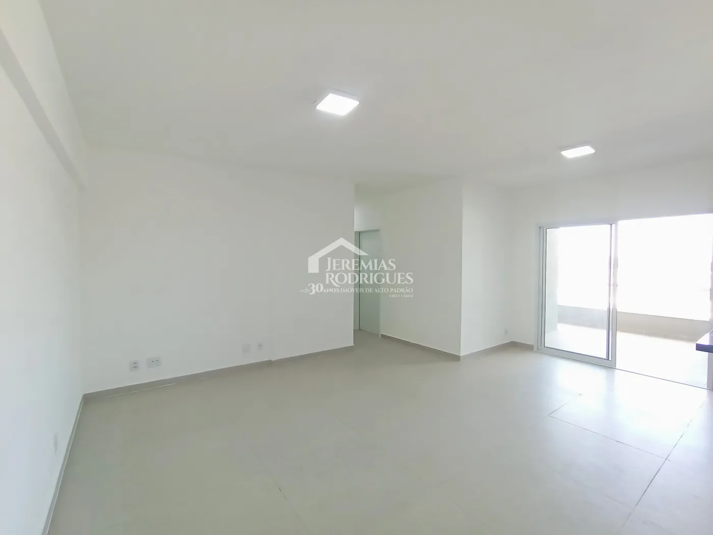 Apartamento à venda com 3 dormitórios, 119 m² no Edifício Residencial Elegance em Taubaté/SP.