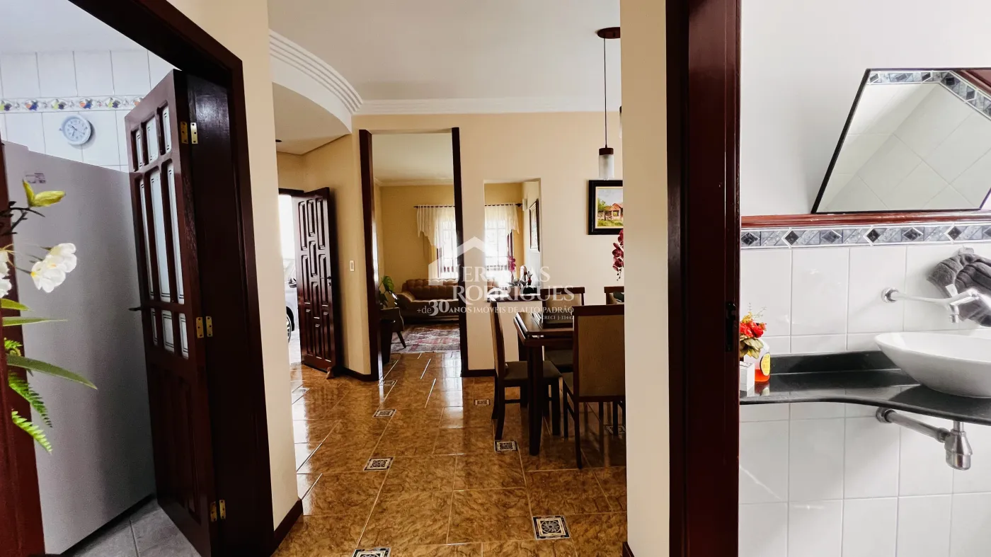 Casa com 3 dormitórios, 268 m² - Condomínio Taubaté Village - Taubaté/SP