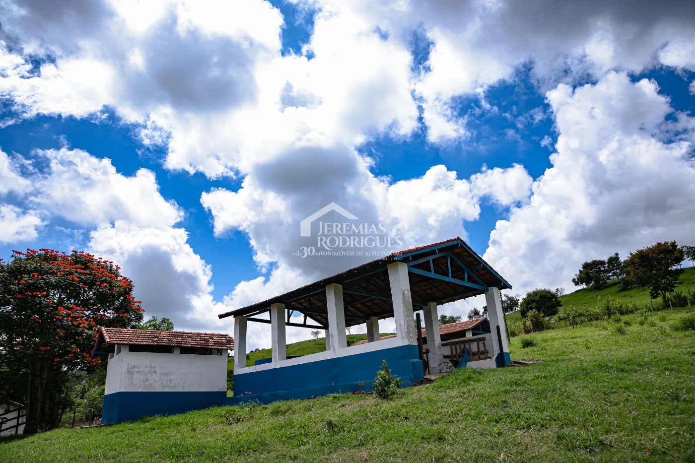Fazenda com 2.808.000 m² - Caçapava/SP