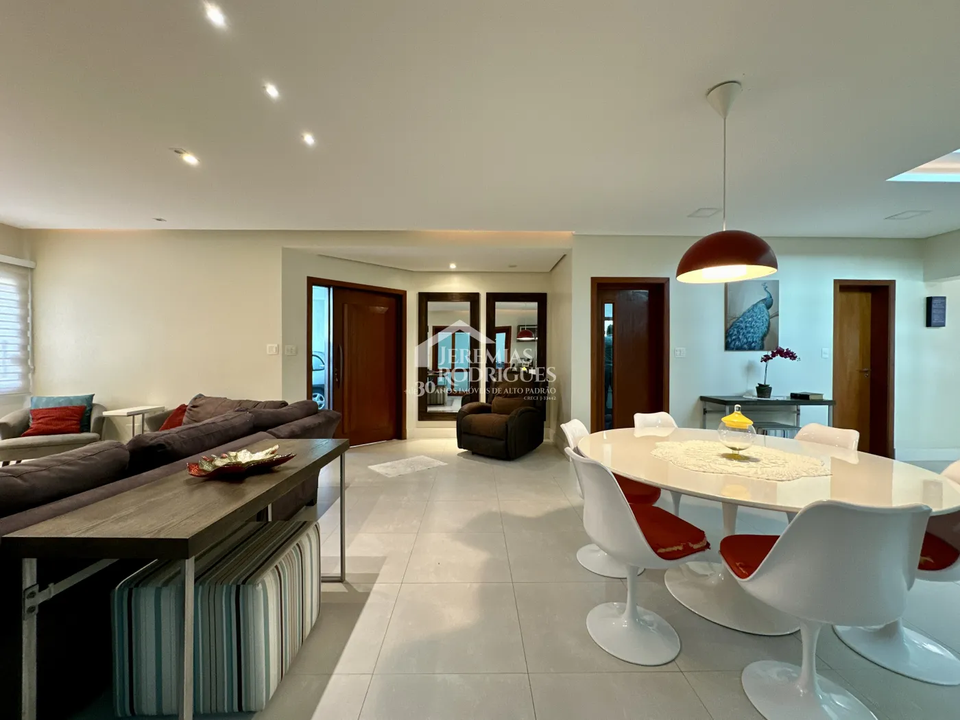 Casa com 3 suítes, 386 m² - Condomínio Taubaté Village - Taubaté/SP