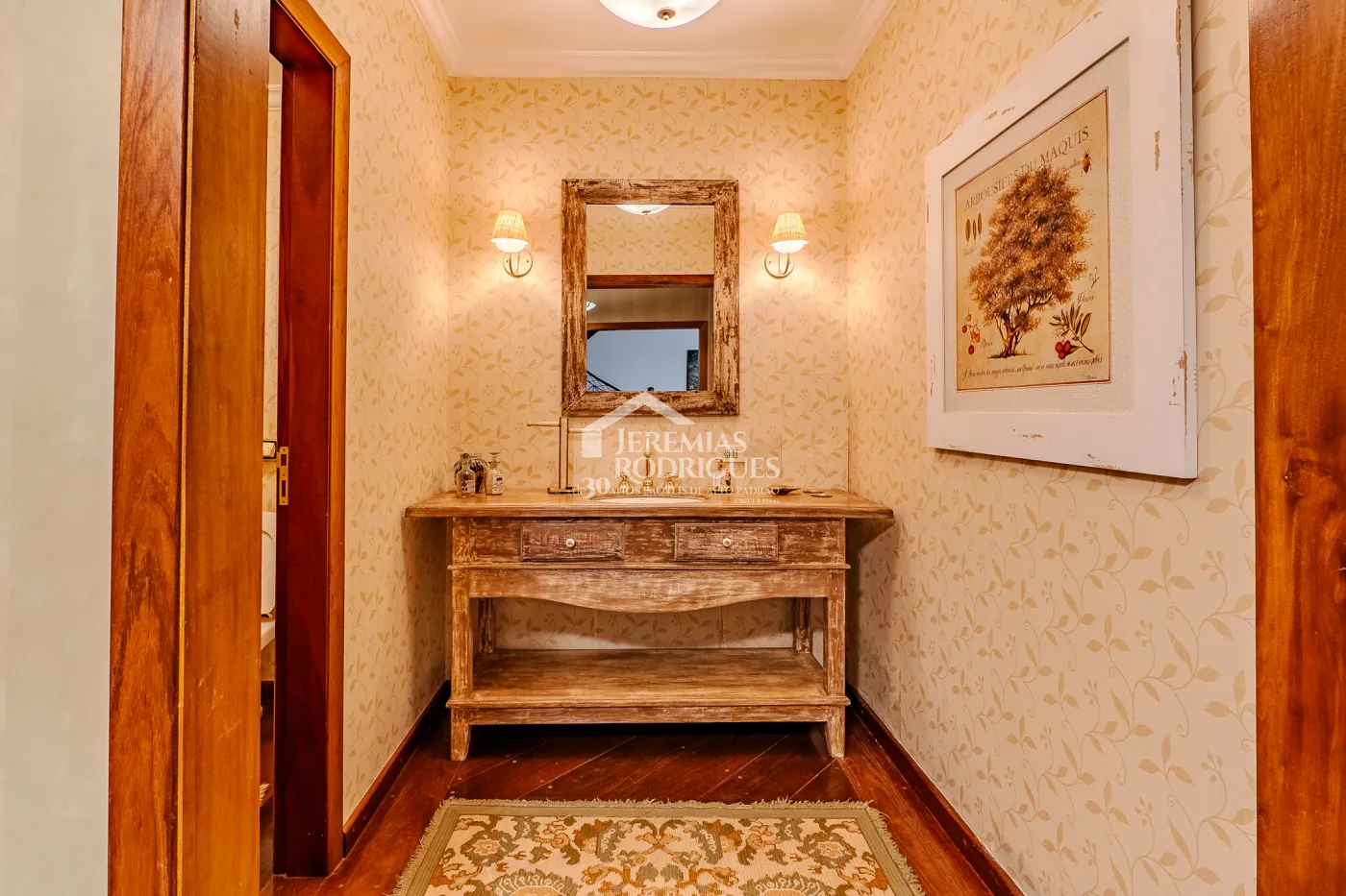 Casa para venda no Condomínio Recanto do Fojo em Campos do Jordão/SP