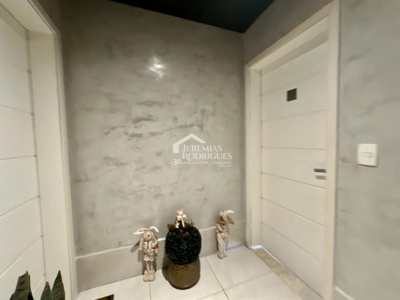 Apartamento com 3 suítes, 130 m² - Edifício Figueiras - Taubaté/SP