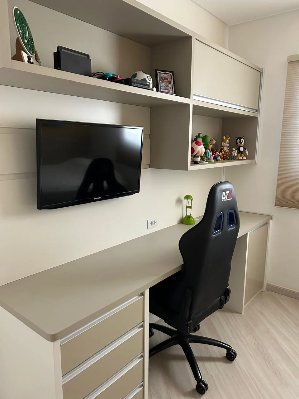 Apartamento à venda com 3 dormitórios no Condomínio Placere em Taubaté/SP. 
