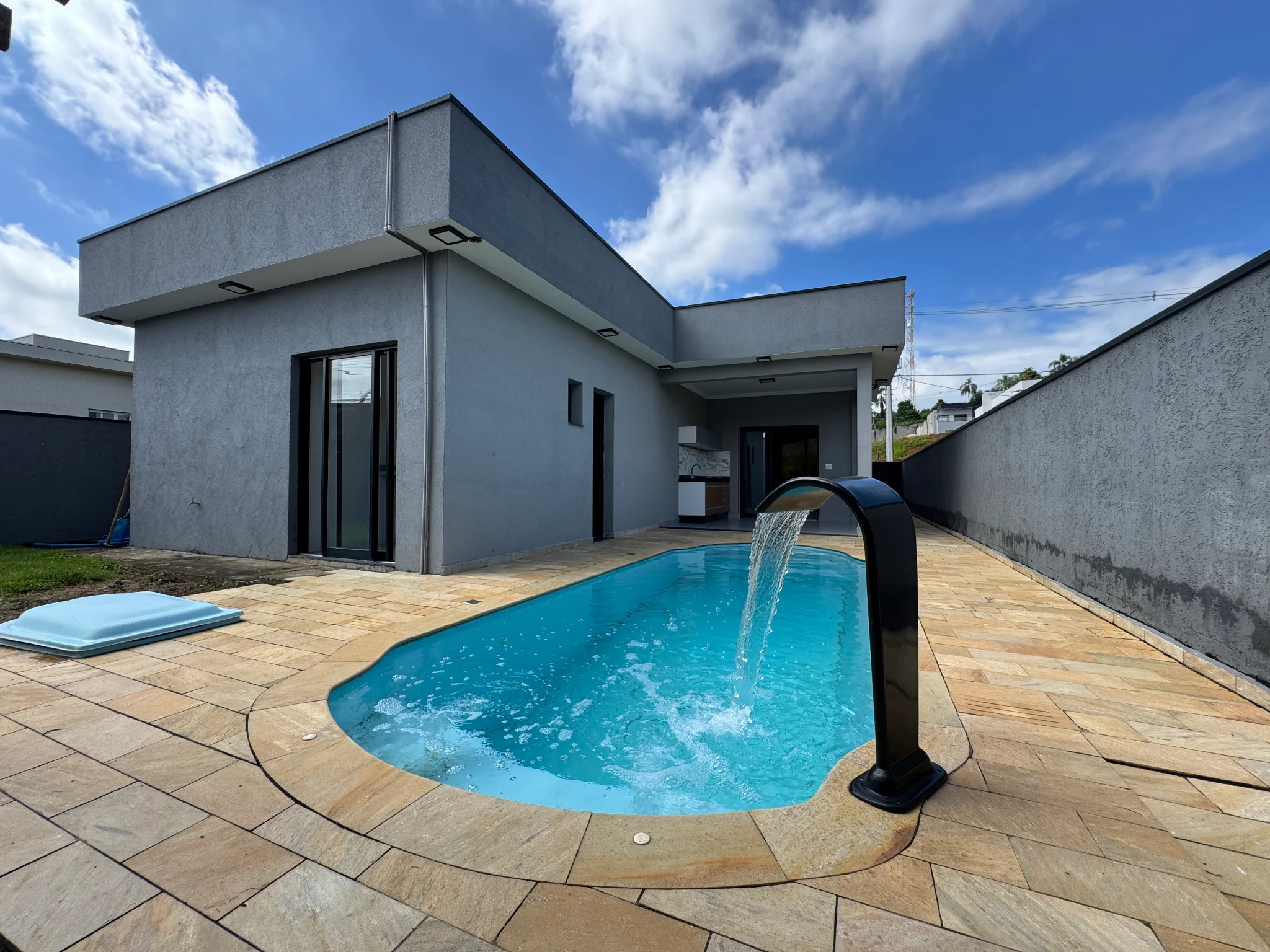 Casa para locação no Condomínio Villa di Vitta em Taubaté/SP. 