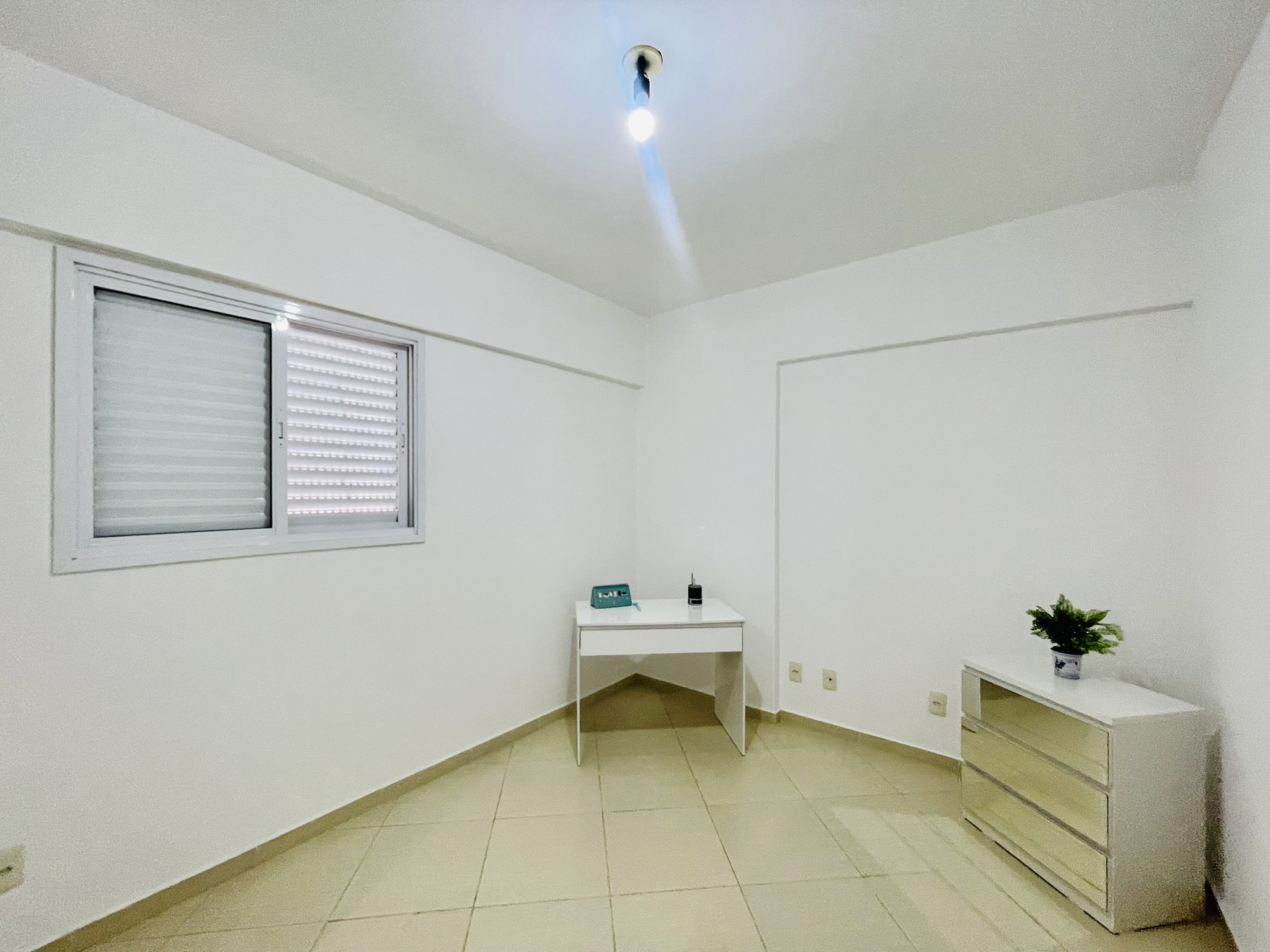 Apartamento à venda com 3 dormitórios, 93 m² no Condomínio Vie Nouvelle em Taubaté/SP.