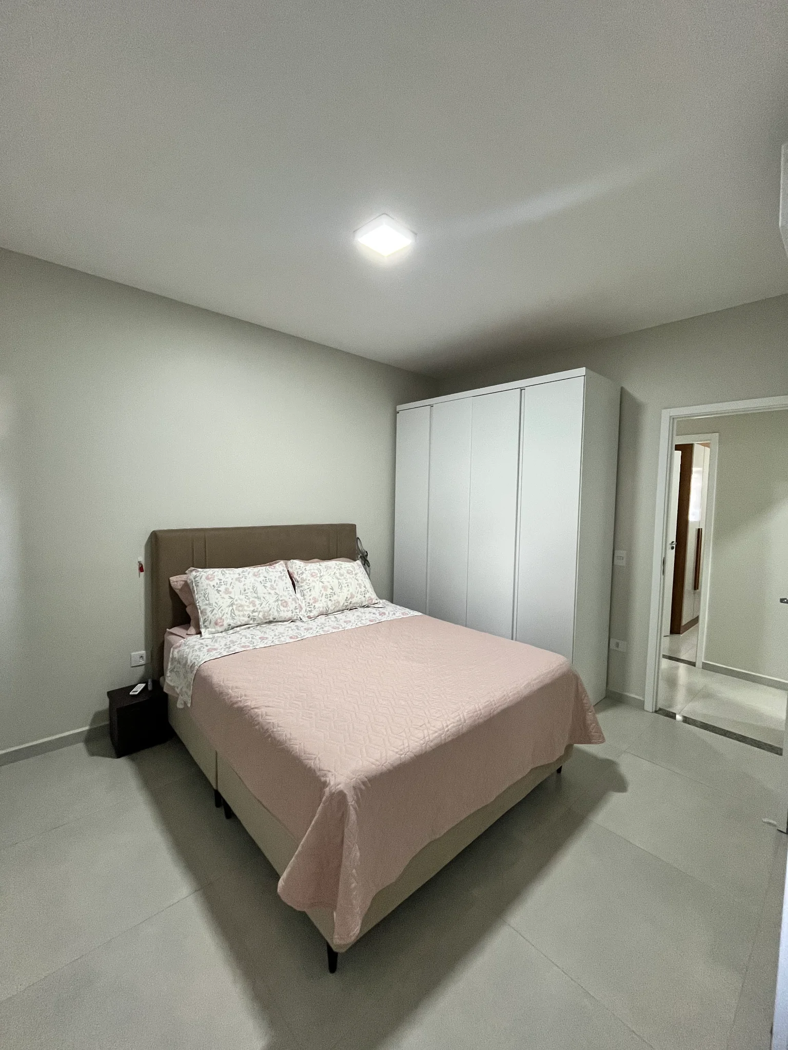 Casa com 2 dormitórios à venda no Condomínio Península em Pindamonhangaba/SP