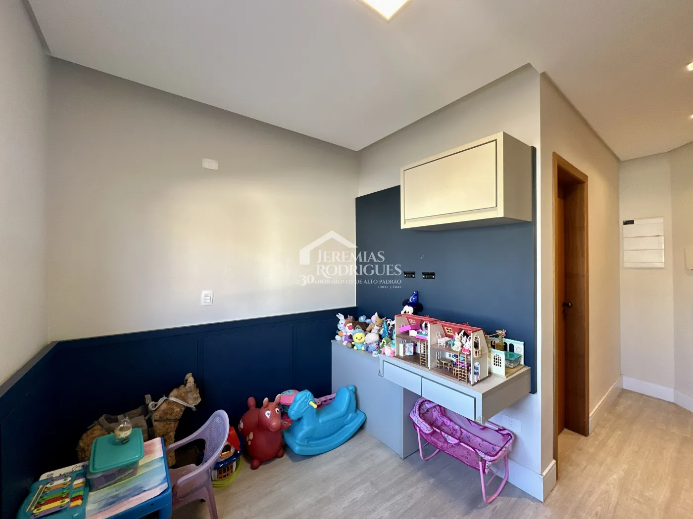 Casa com 3 suítes, 329 m² - Condomínio Ouro Ville - Taubaté/SP.