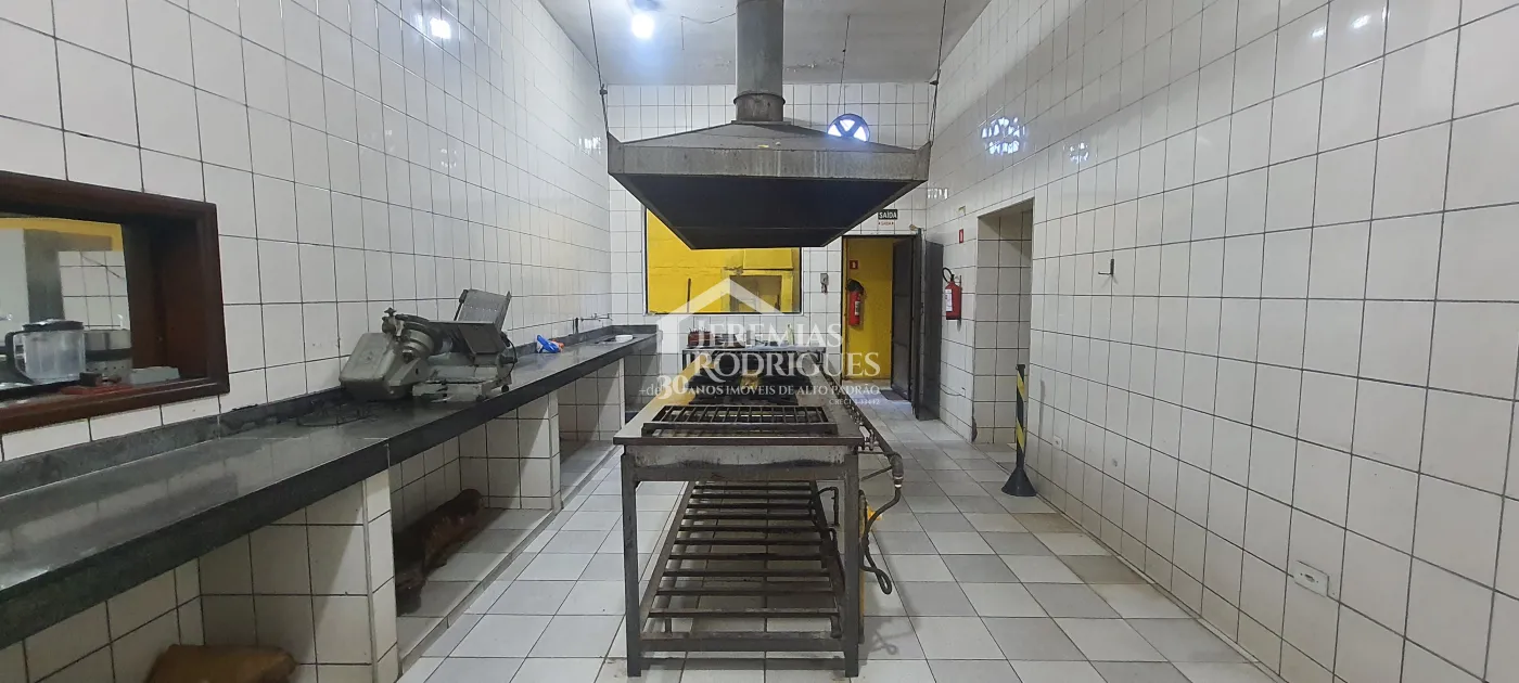 Ponto comercial para locação com 175 m² no bairro Vila São Geraldo em Taubaté/SP