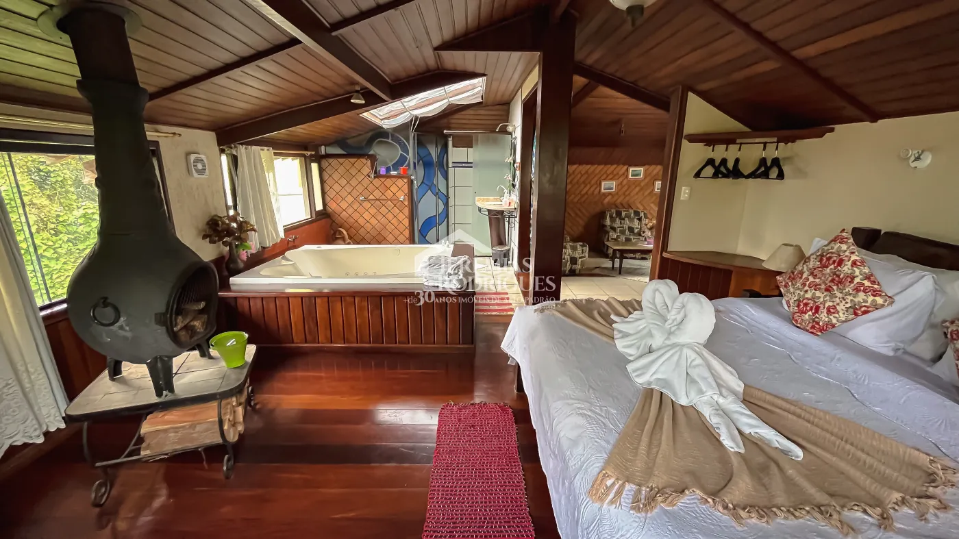 Pousada com 900 m² - Visconde de Mauá/RJ