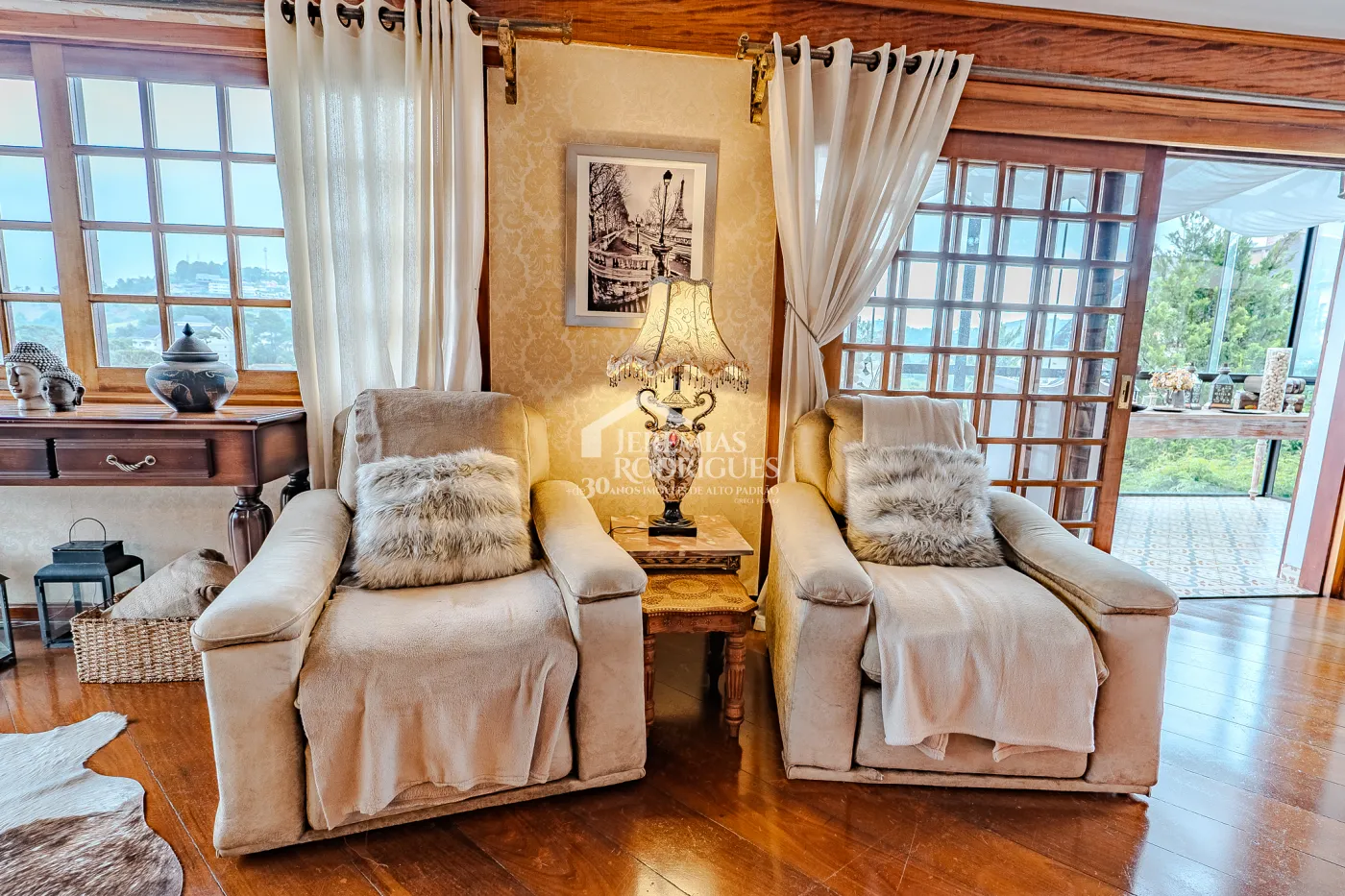 Pousada à venda com Exclusividade com 14 suítes no Casablanca Hotel Boutique em Campos do Jordão/SP