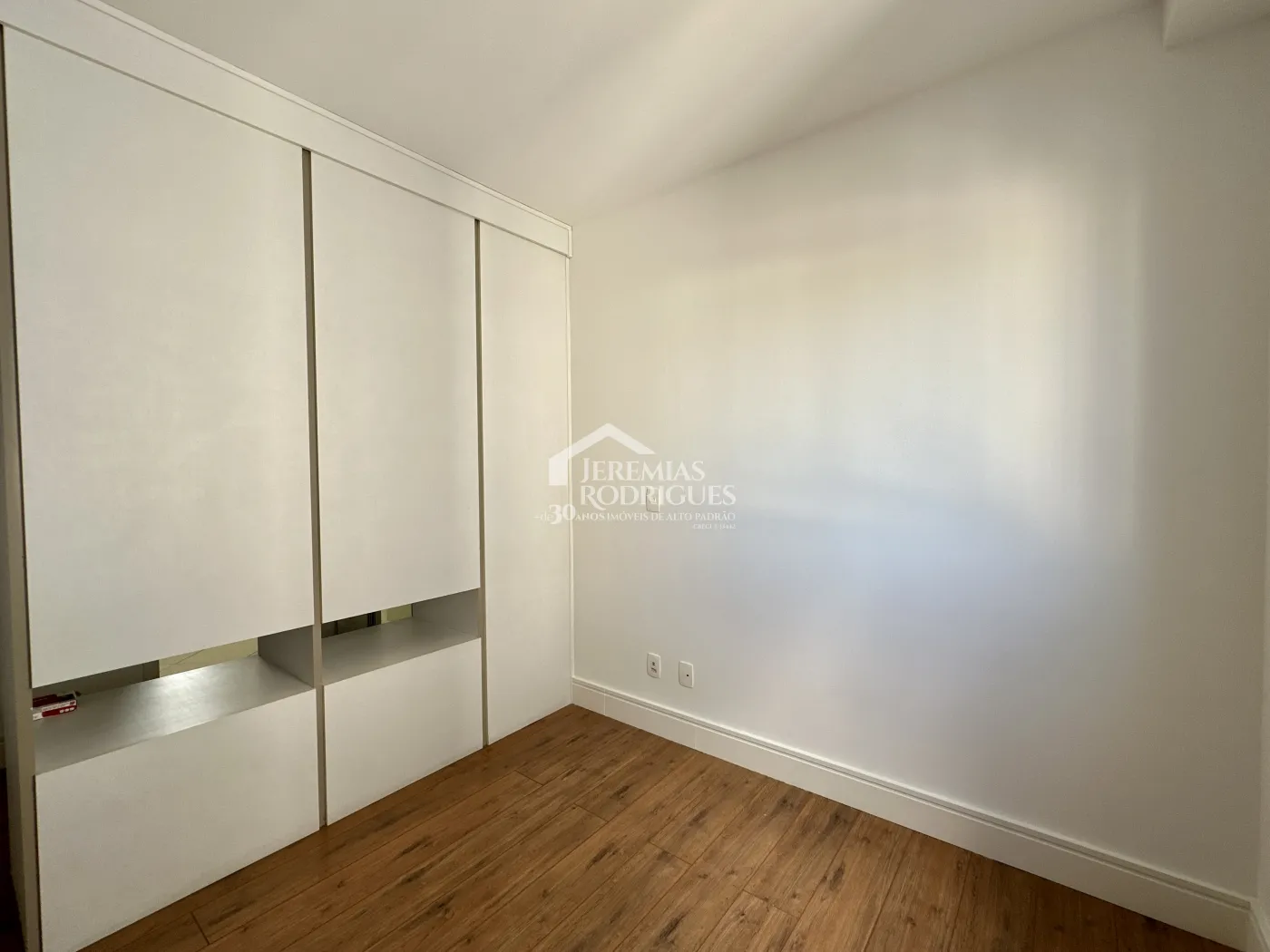 Apartamento com 3 suítes, 130 m² - Edifício Figueiras - Taubaté/SP