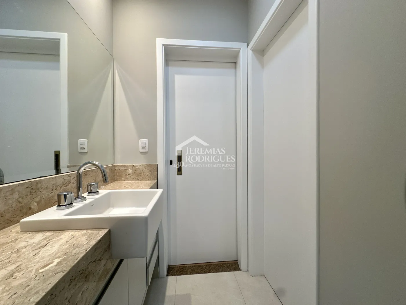Casa com 3 dormitórios, 237 m² - Campos do Conde Chamboard - Tremembé/SP.