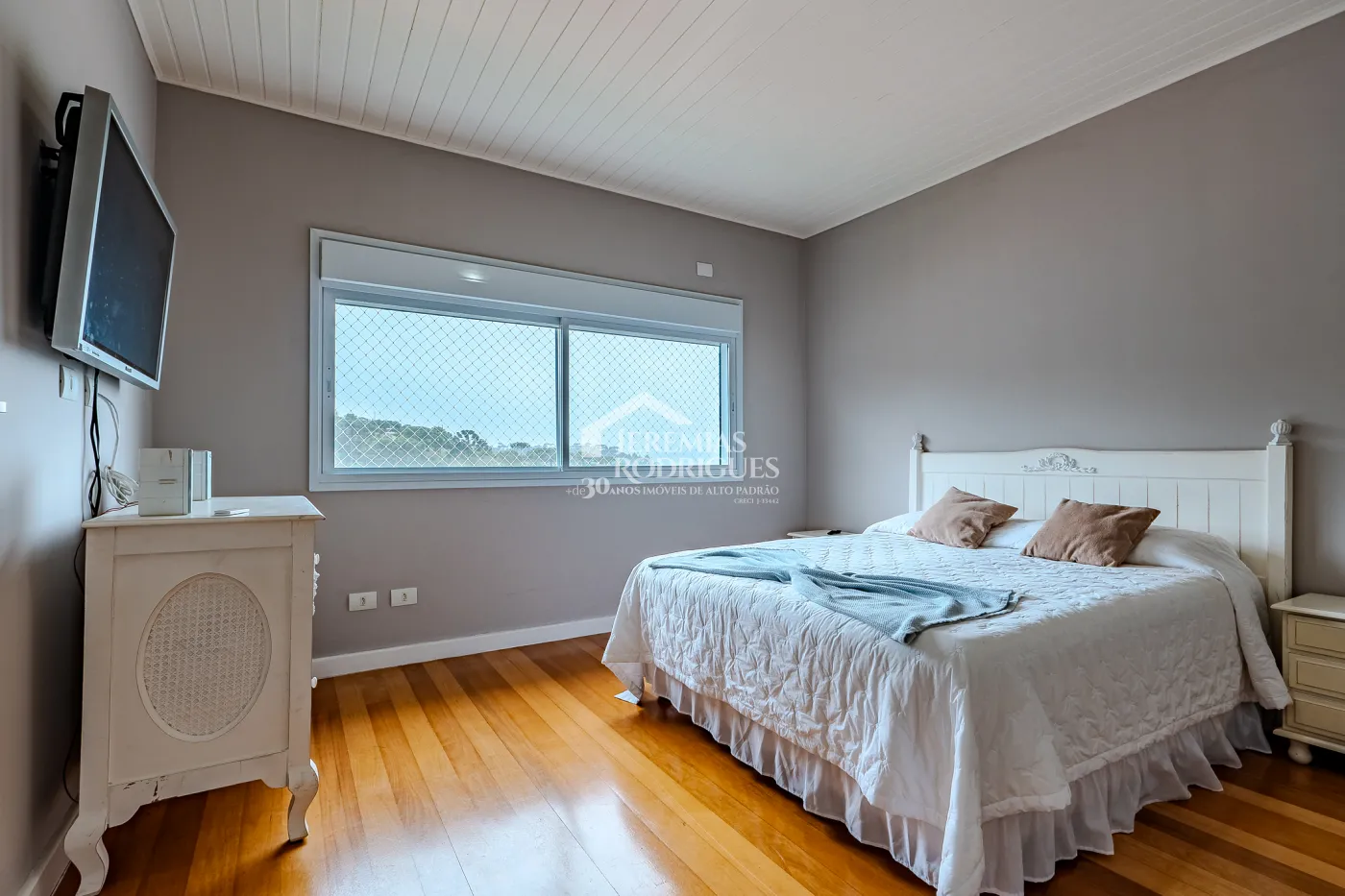 Casa à venda por R$ 4.400.000,00 - Campos do Jordão/SP