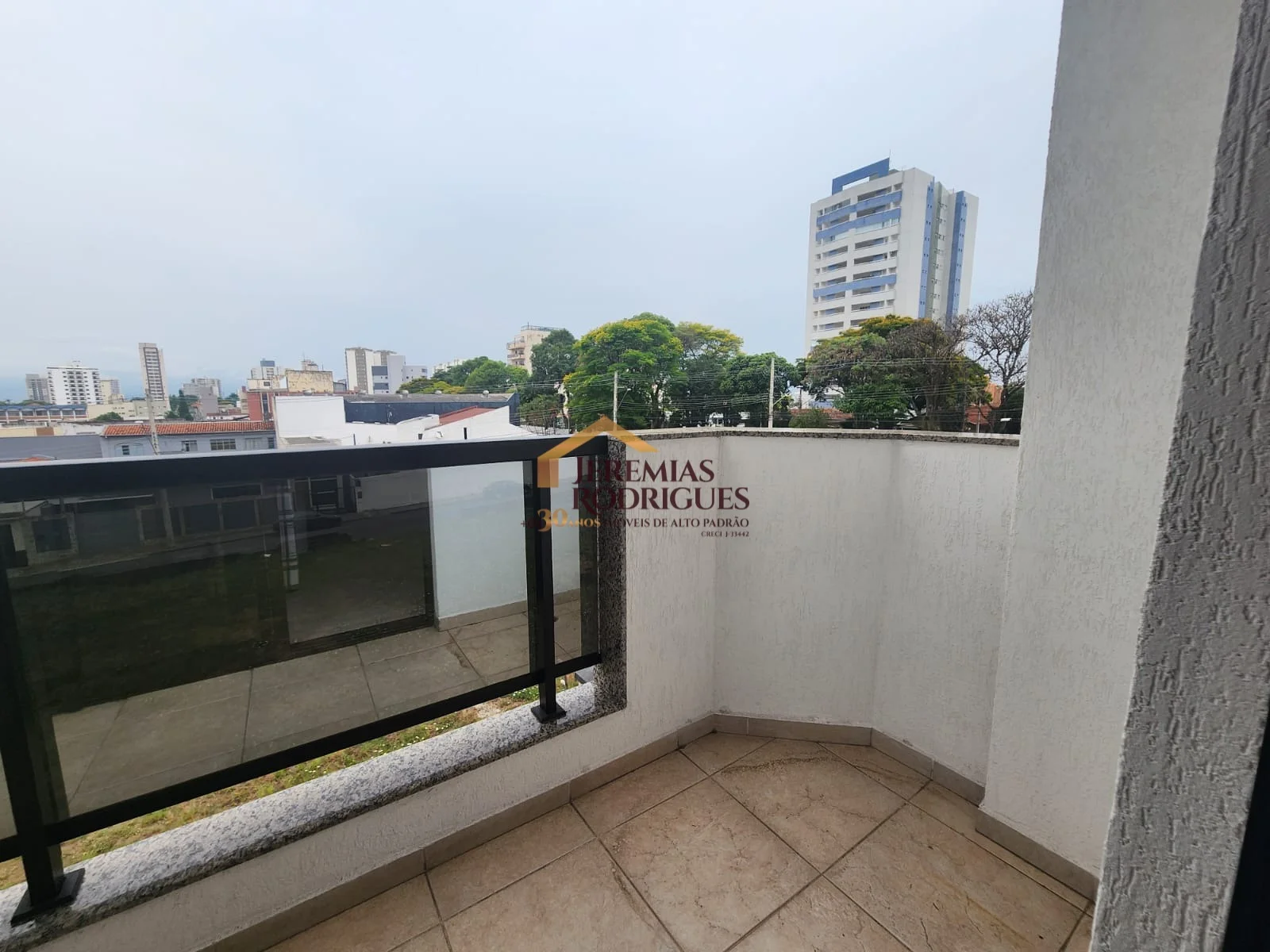 Apartamento para locação no Edifício Gênova em Taubaté/SP - foto 4