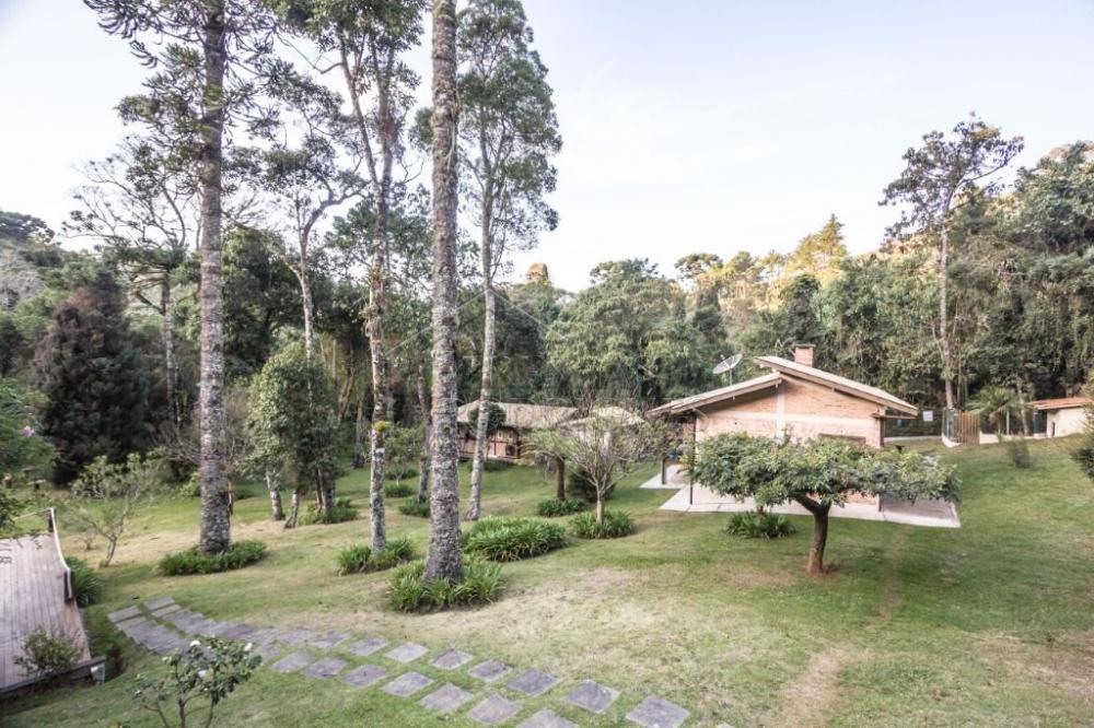Casa com 3 quartos, 630 m², à venda por R$ 6.500.000- Condomínio Pedra de Fogo - Campos do Jordão/SP