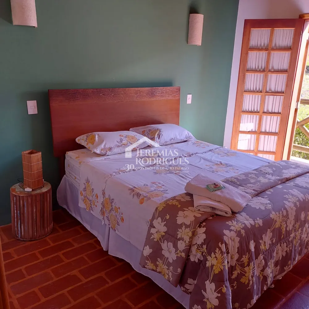 Casa com 4 quartos, 325 m² - Parque da Mantiqueira - Santo Antônio do Pinhal/SP