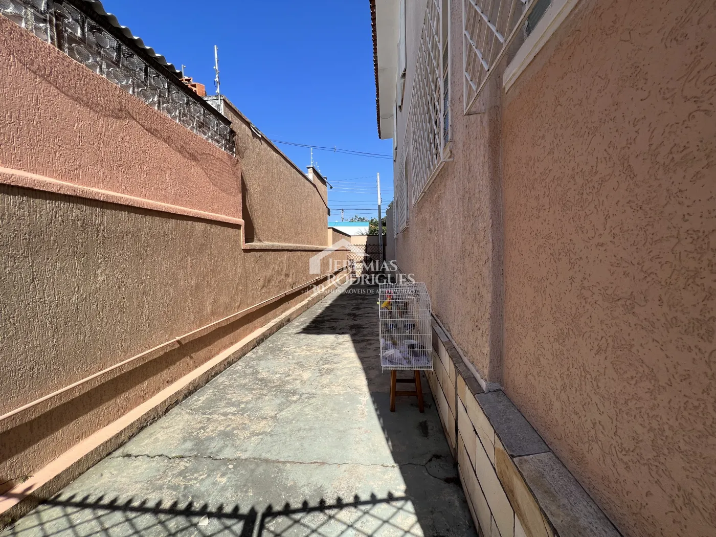 Casa com 3 dormitórios, 260 m² - Centro - Taubaté/SP