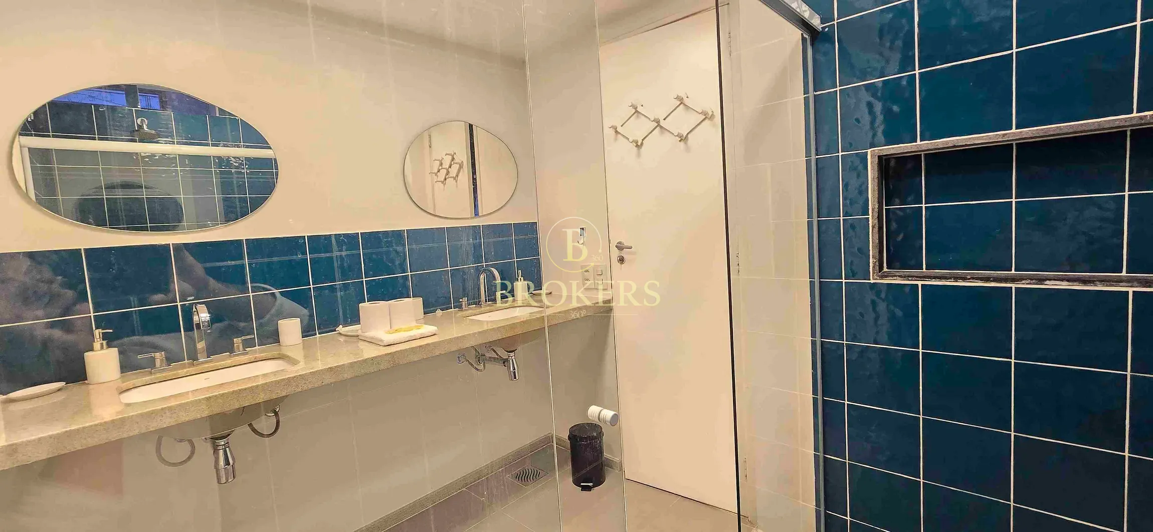 Apartamento à venda, Rua Domingos Ferreira, Copacabana, Rio de Janeiro. A uma quadra da praia, orig