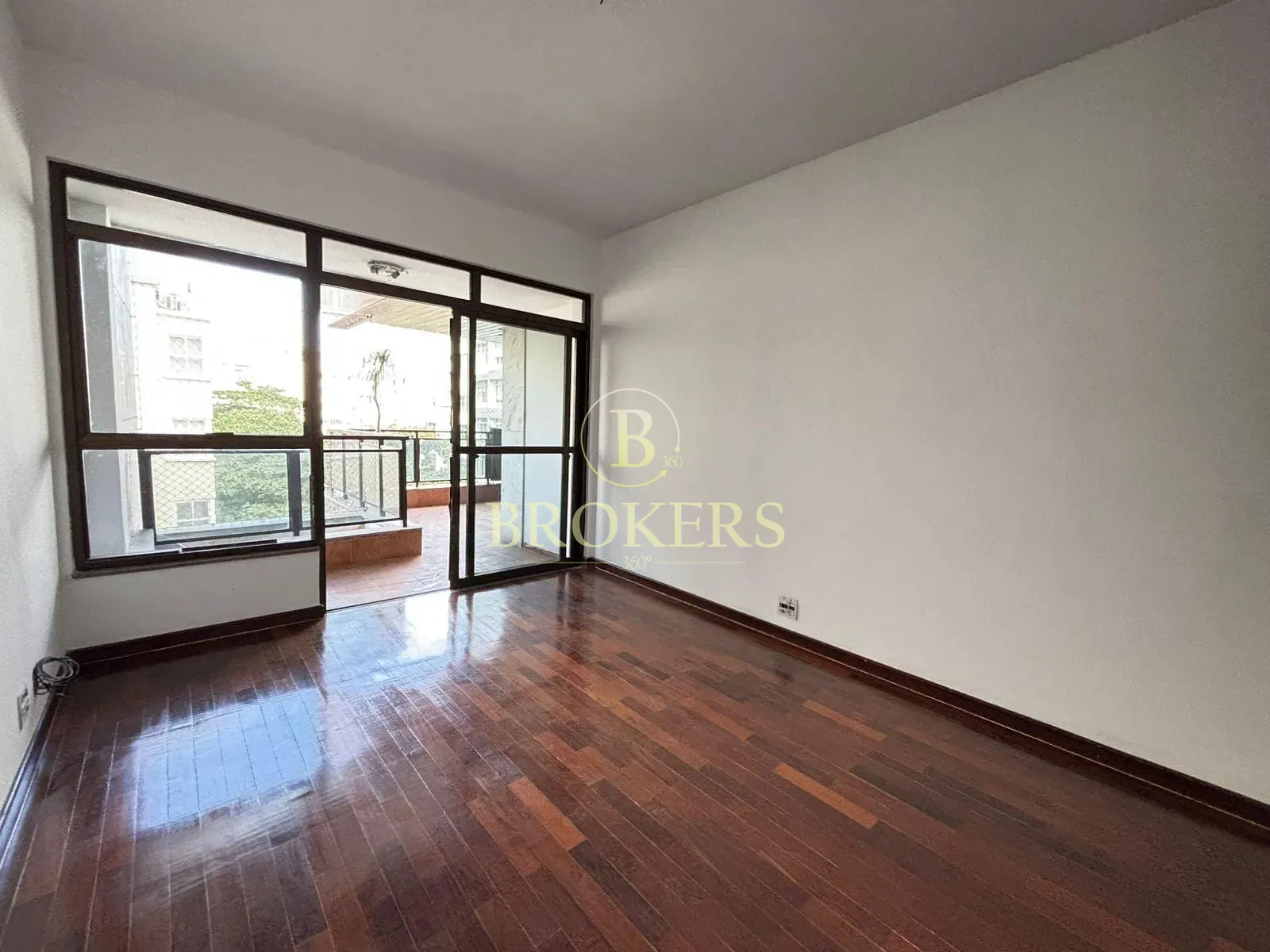 Apartamento a venda, Rua Cinco de Julho, Copacabana. Varanda, 3 quartos (2 suítes), 2 vagas, perto — foto 7