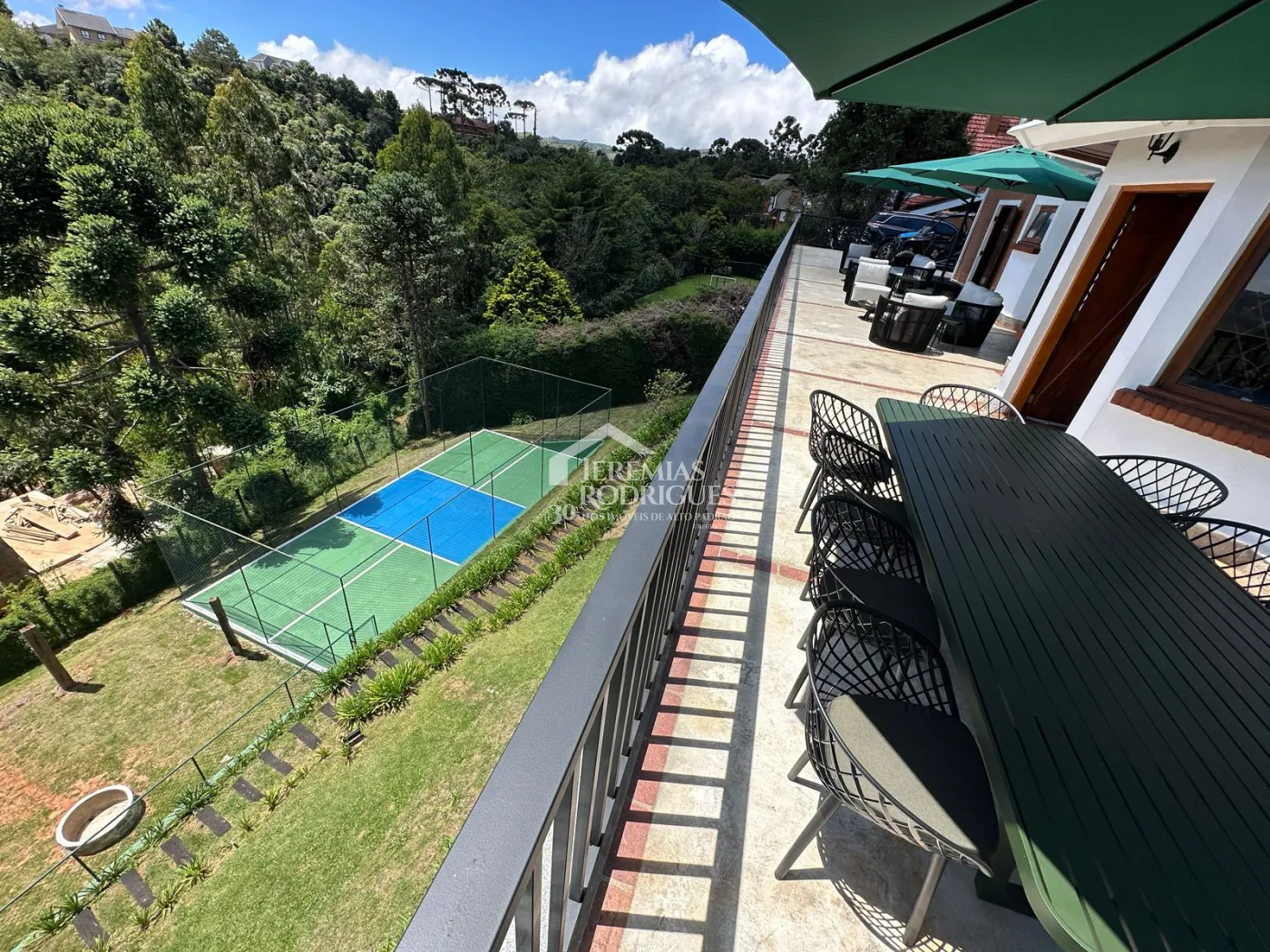 Casa para venda com 6 suítes no Capivari em Campos do Jordão/SP