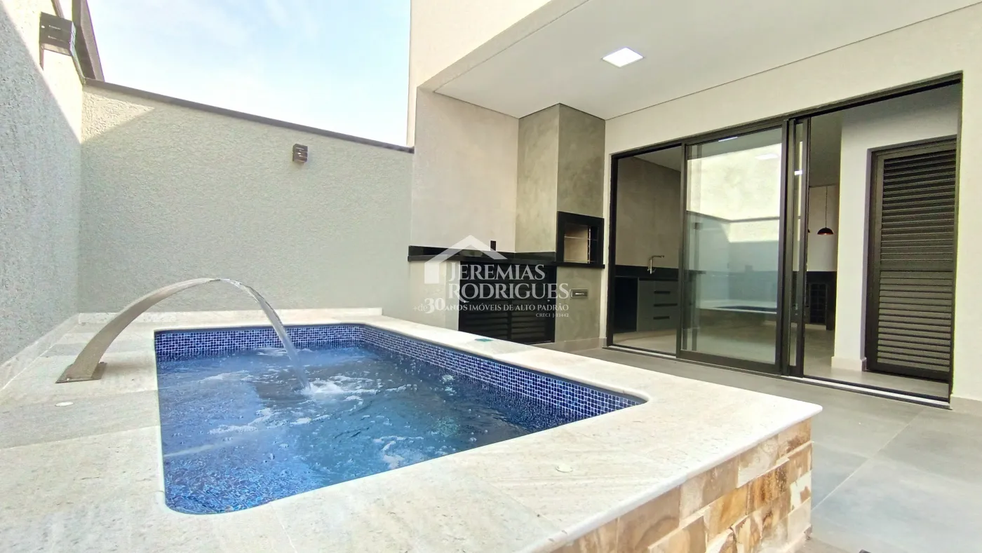 Casa à venda com 3 dormitórios no Condomínio Pérola do Vale em Tremembé/SP.