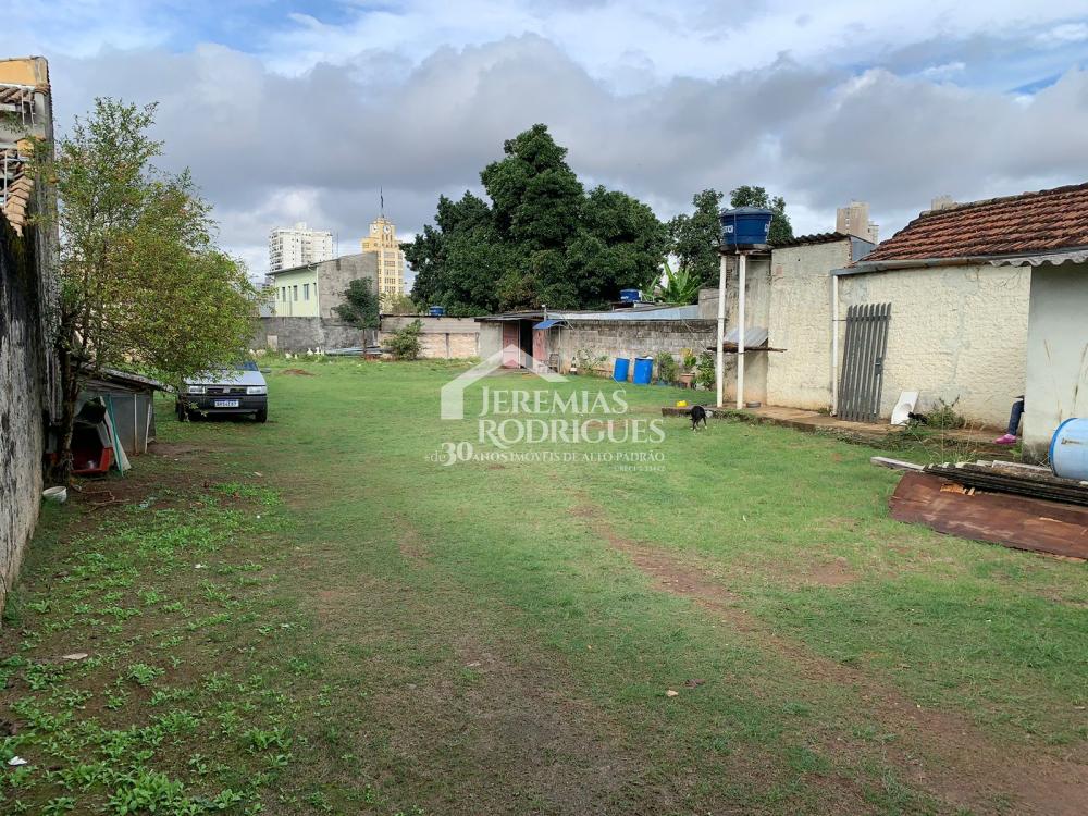 Terreno com 1.491 m² - Vila Edmundo - Taubaté/SP